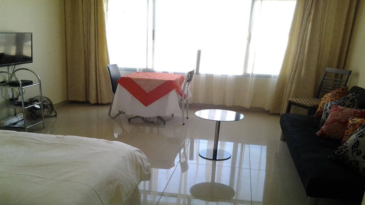 Photo 6 of 12
