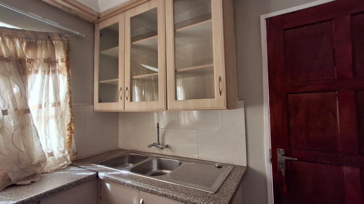 Photo of 2 Bedroom house to rent in Kwaguqa, Witbank