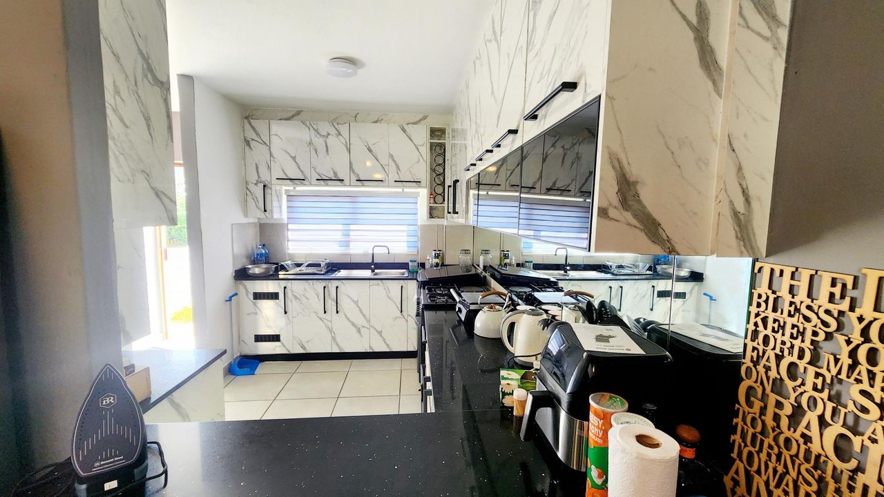 2 Bedroom apartment for sale in Mount Edgecombe North