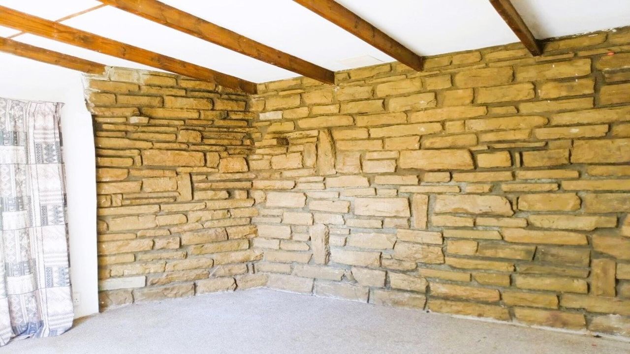 Photo 8 of 34