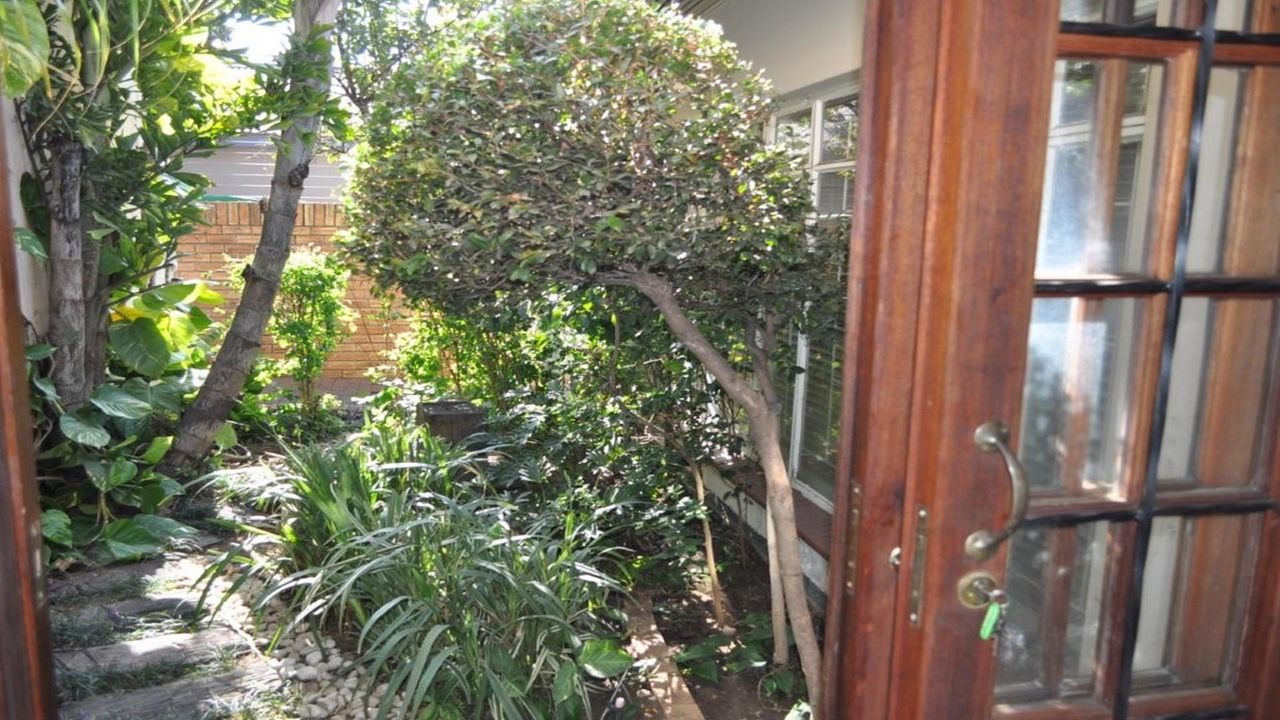 Photo 17 of 29