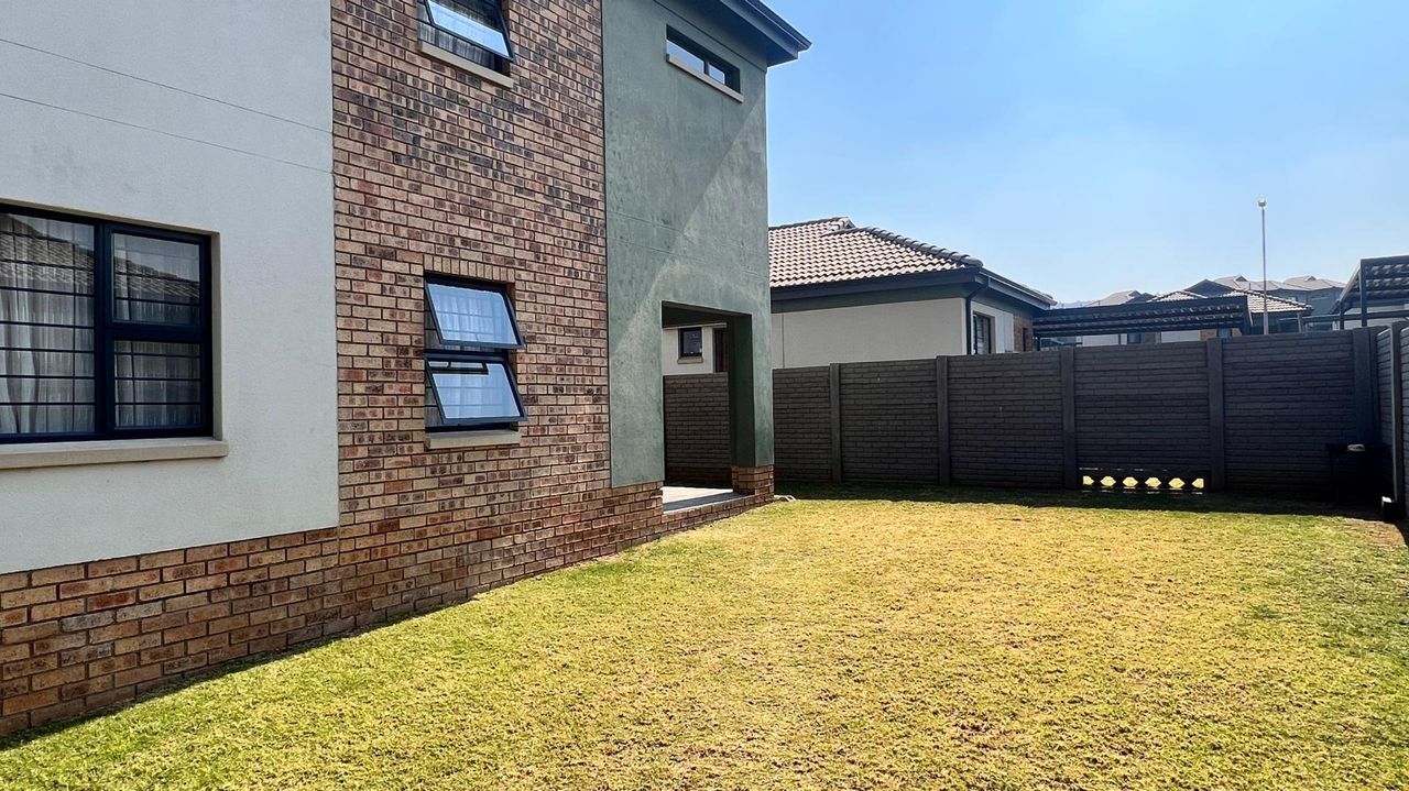 Photo of 4 Bedroom house for sale in Lotus Gardens, Pretoria