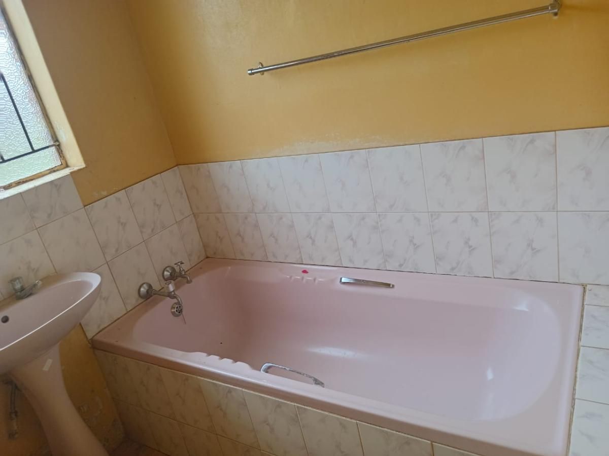 Photo 6 of 11