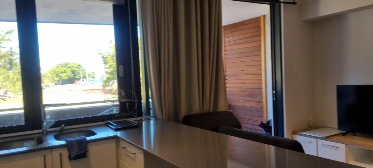 Photo 14 of 20