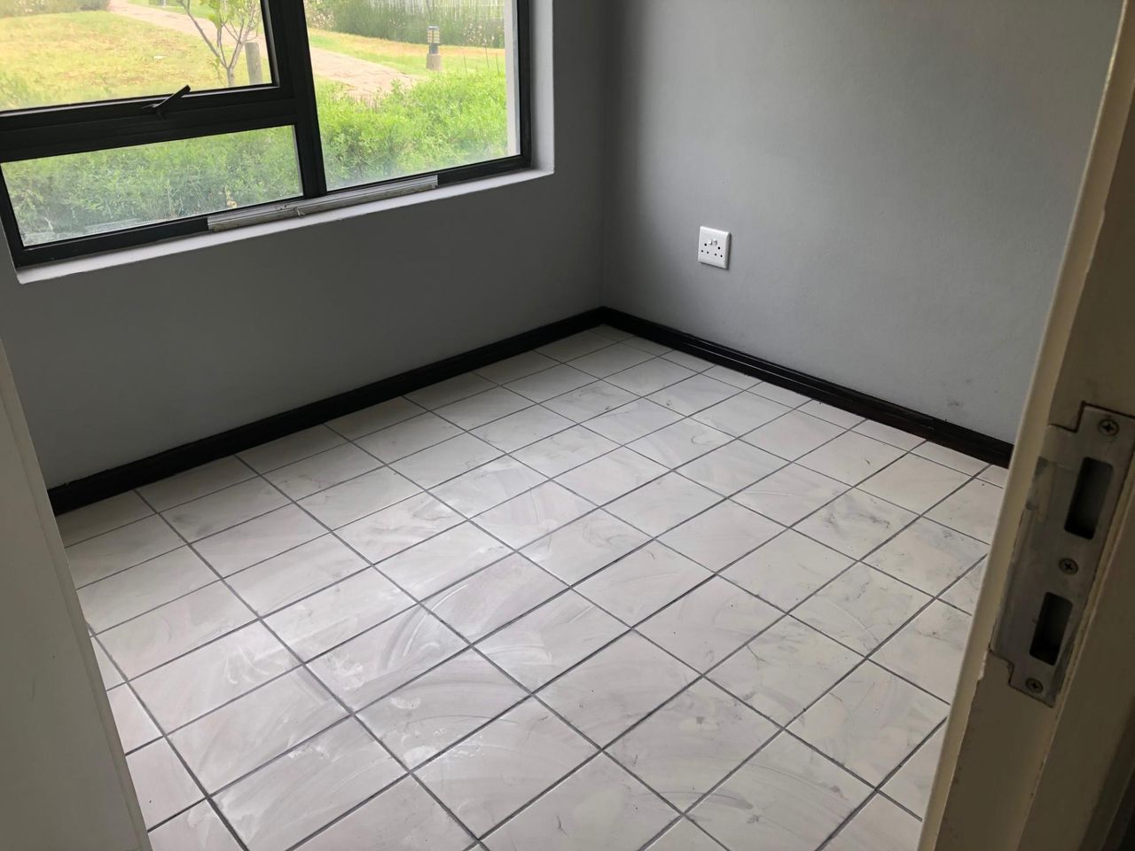 Photo 10 of 15