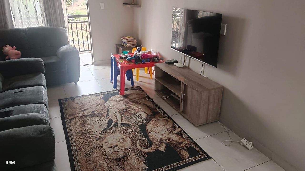 Photo of 2 Bedroom apartment to rent in Whetstone, Phoenix