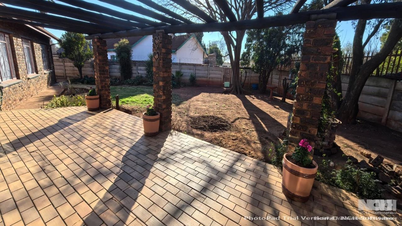 Photo of 4 Bedroom house for sale in Carletonville Central