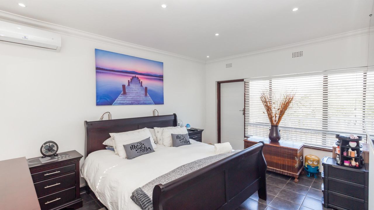 4 Bedroom house for sale in Bluff, Durban
