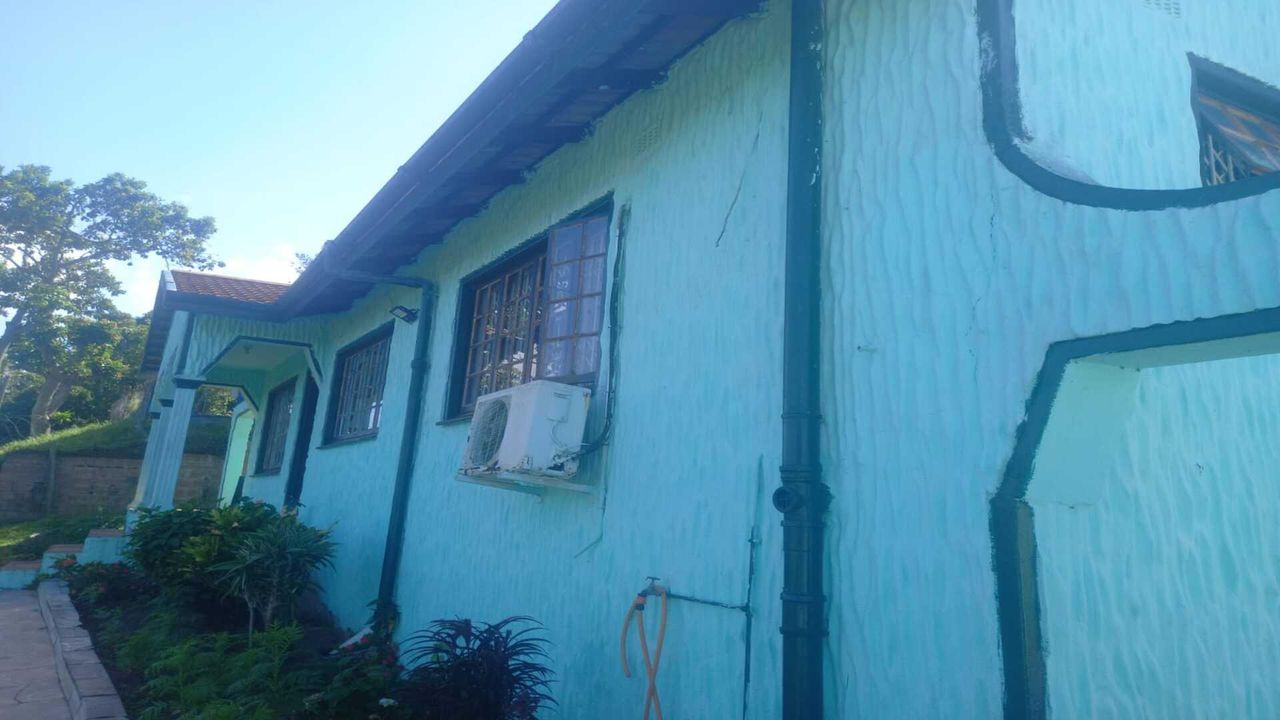 Photo 5 of 21