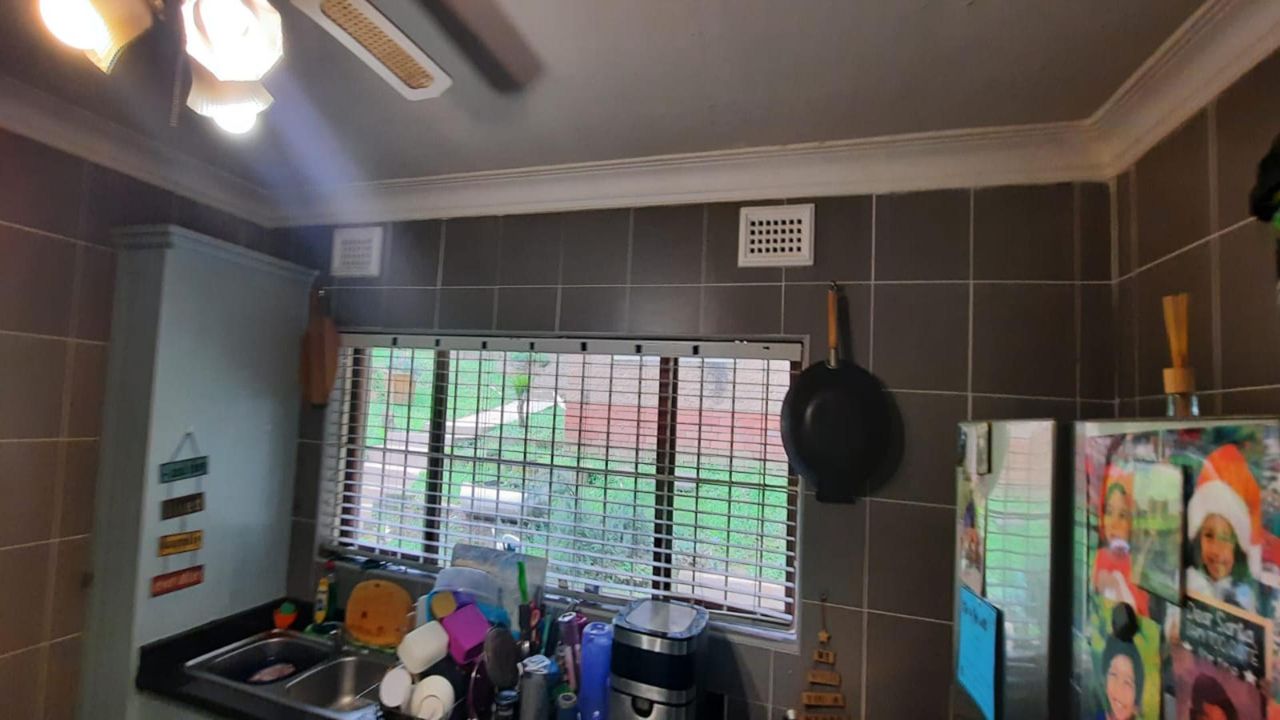 Photo 15 of 30