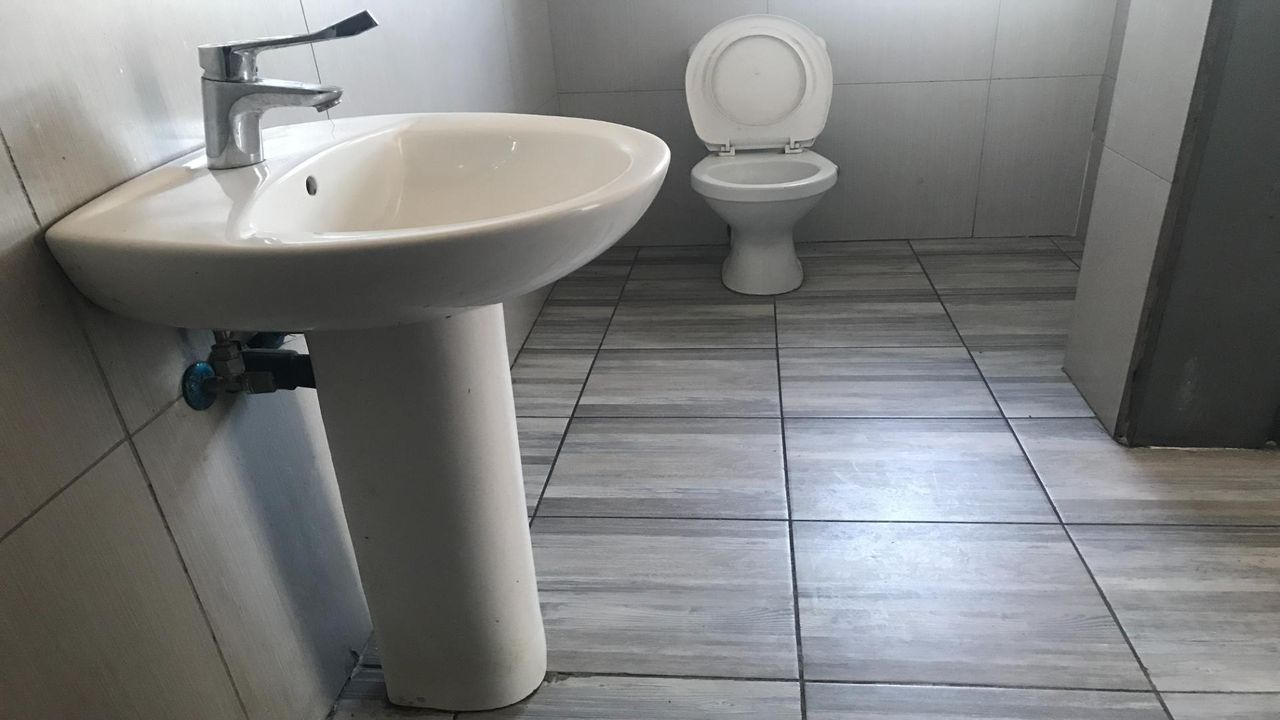 Photo 13 of 15