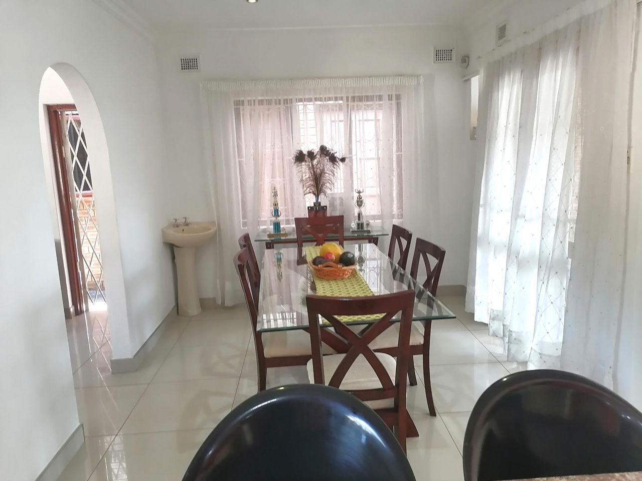 Photo 6 of 24