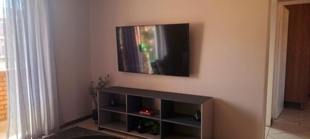 Photo 6 of 14