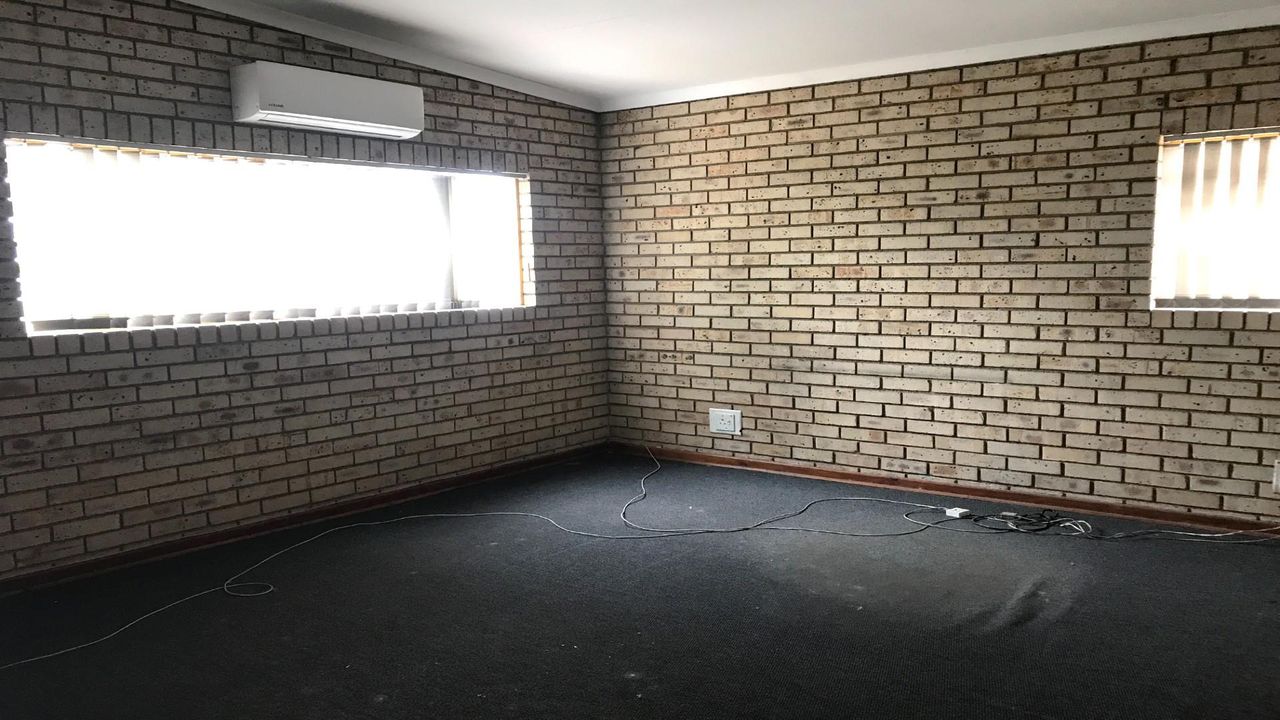 Photo 6 of 22
