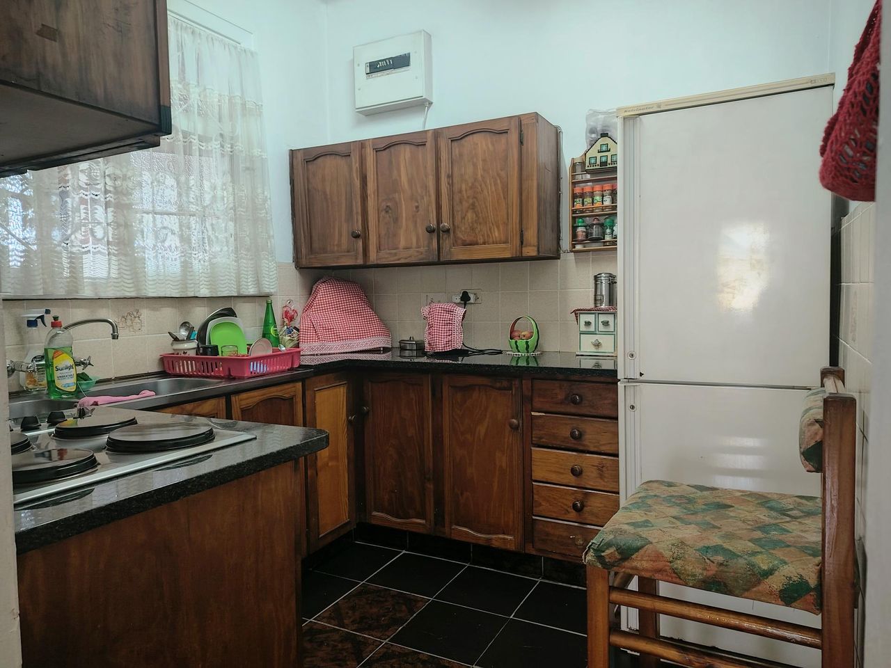 Photo 2 of 11