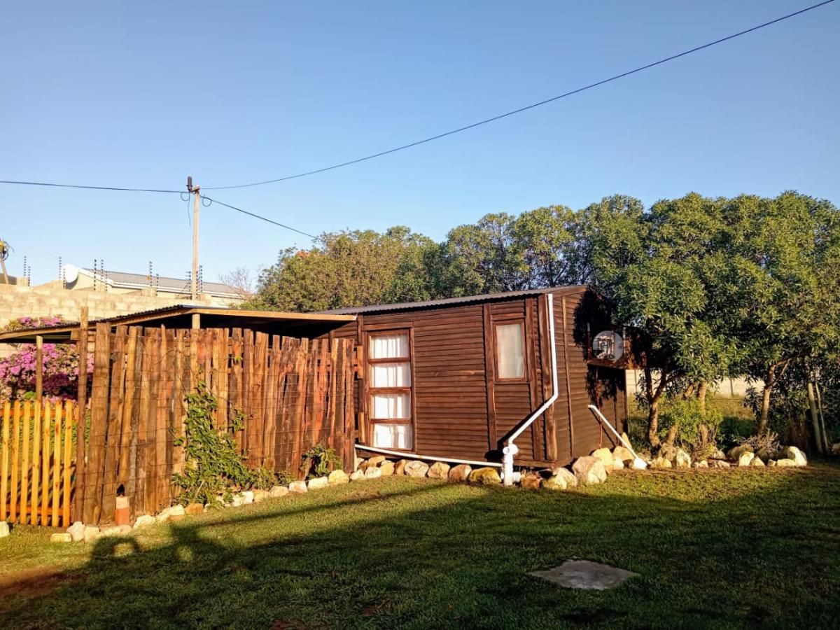 Photo 21 of 24