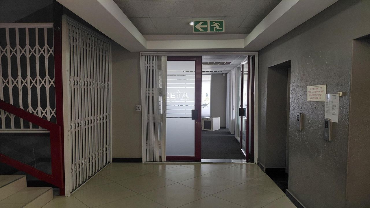 Photo of Offices to let in Halfway House, Midrand
