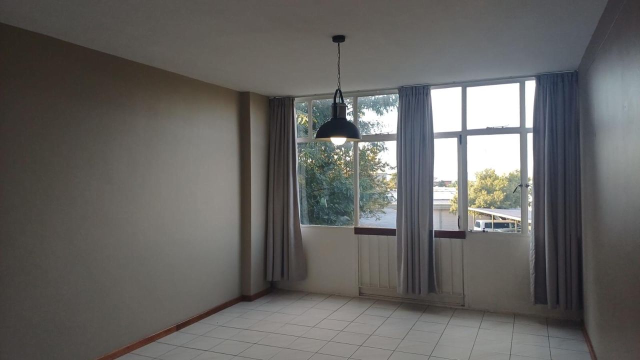 Photo 10 of 24