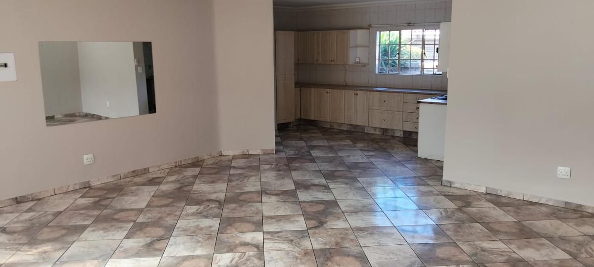 3 Bedroom house for sale in Reyno Ridge, Witbank