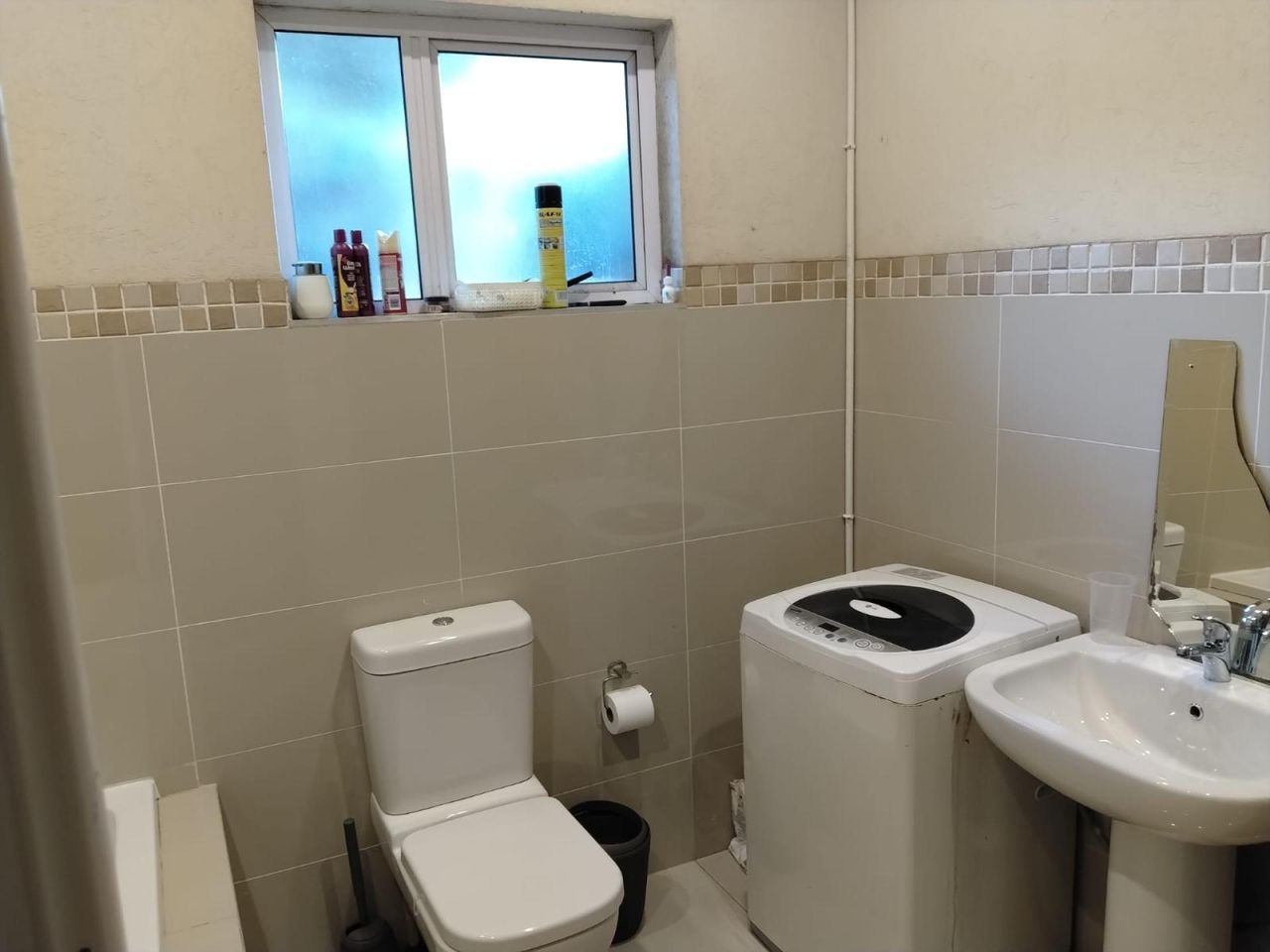Photo 17 of 22