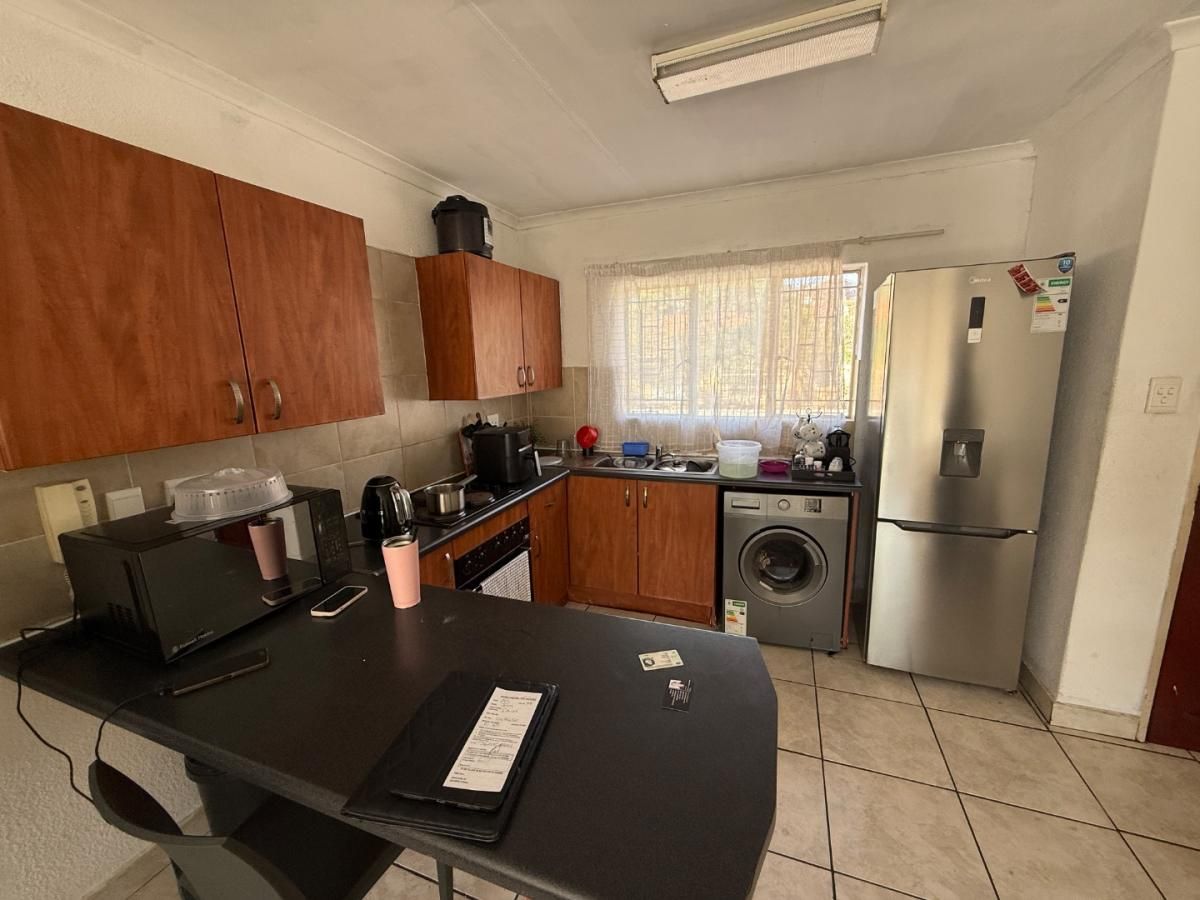 Photo of 2 Bedroom apartment for sale in Princess AH, Roodepoort