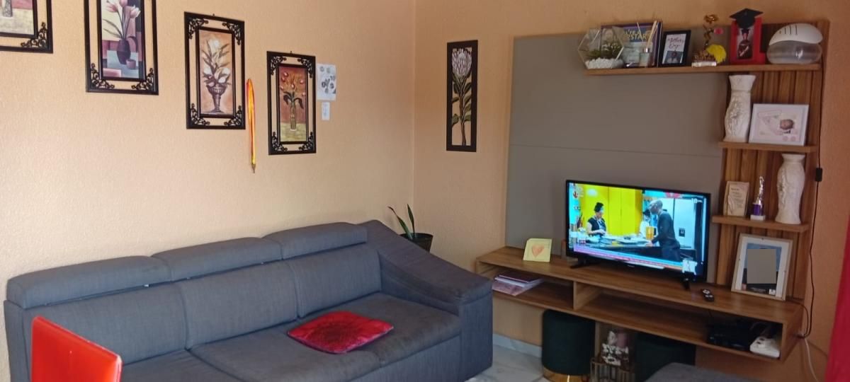 Photo 9 of 21