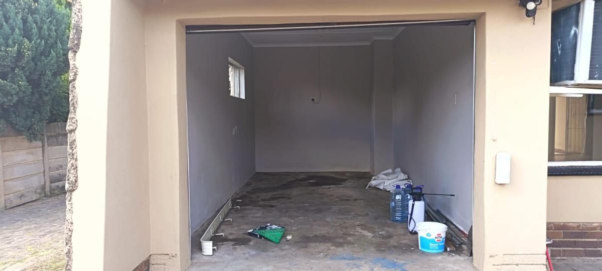 Photo 20 of 22