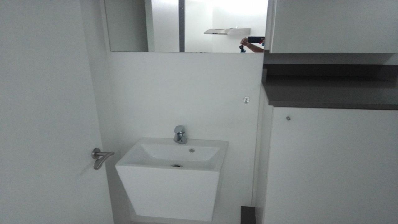 Photo 9 of 12
