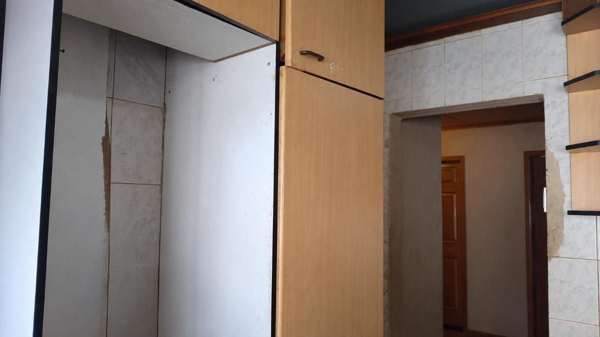 Photo 19 of 30