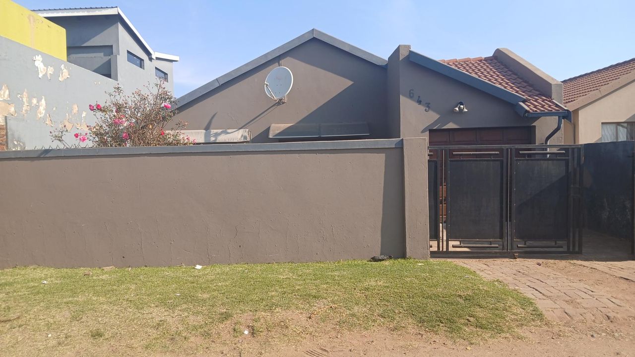 Photo 15 of 15