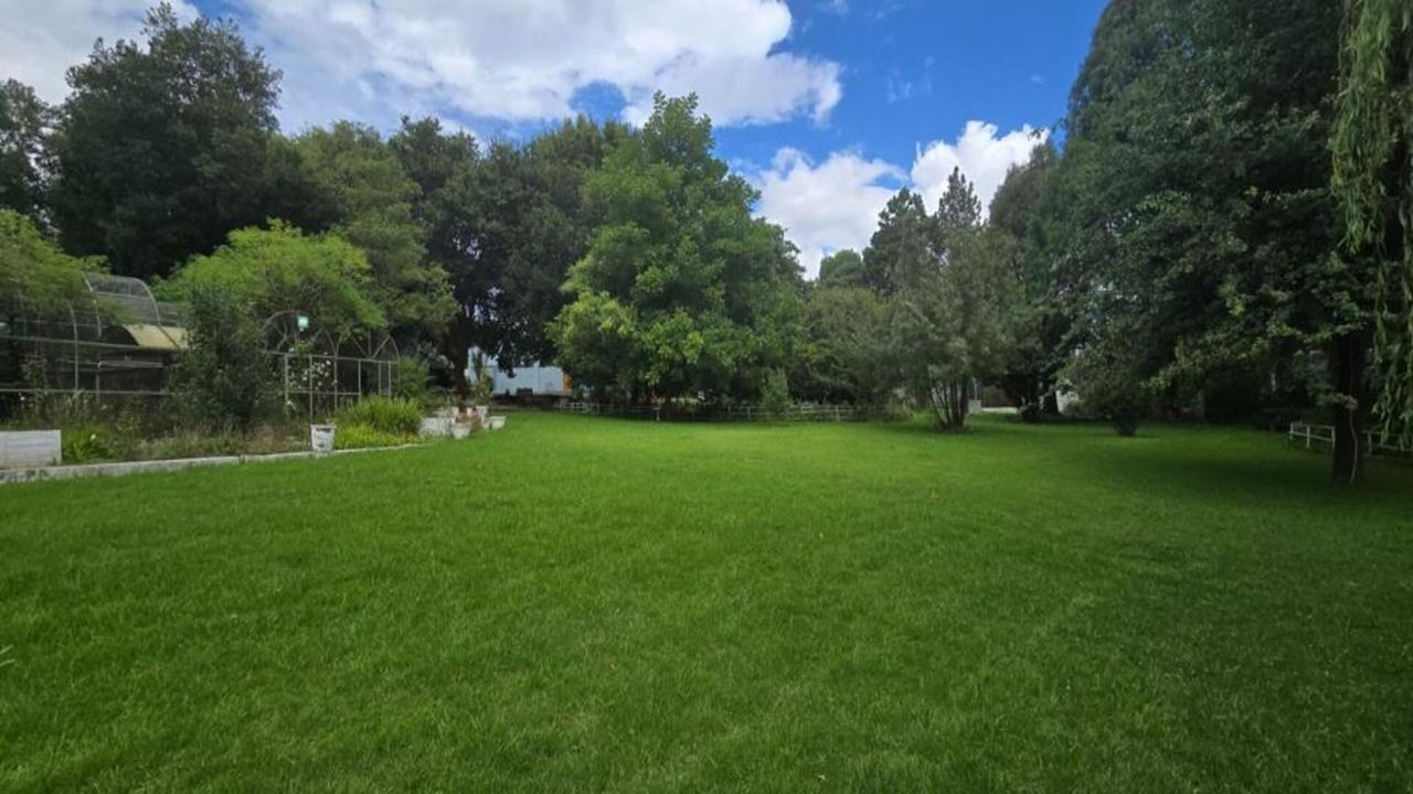 Photo 1 of 15