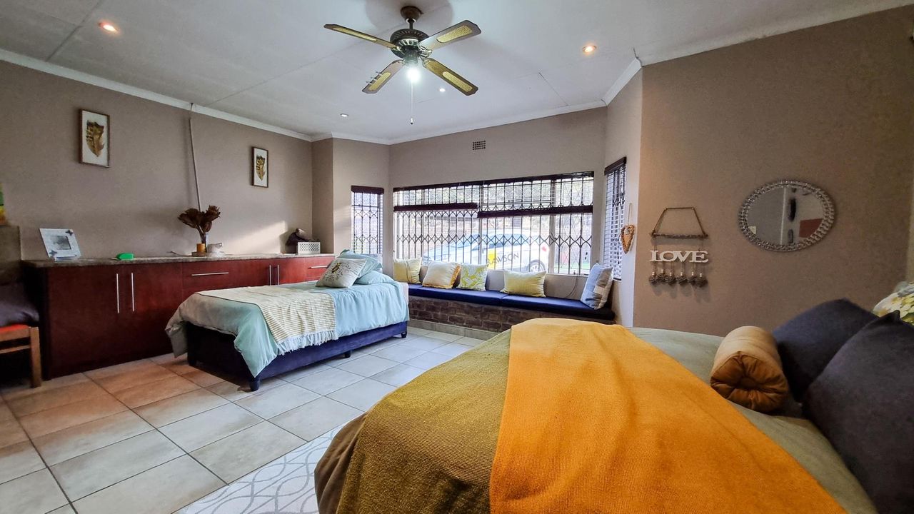 4 Bedroom house for sale in Groenkol, Middelburg