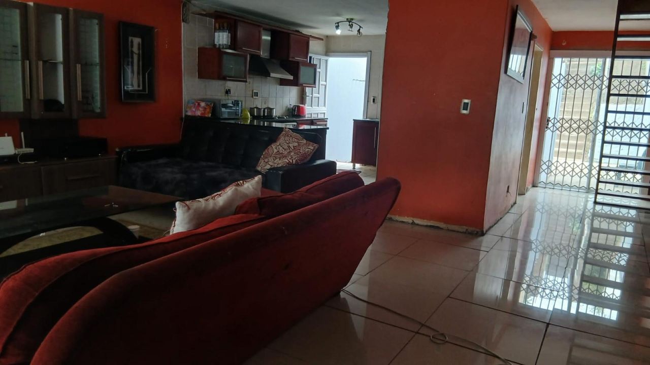 Photo 6 of 23