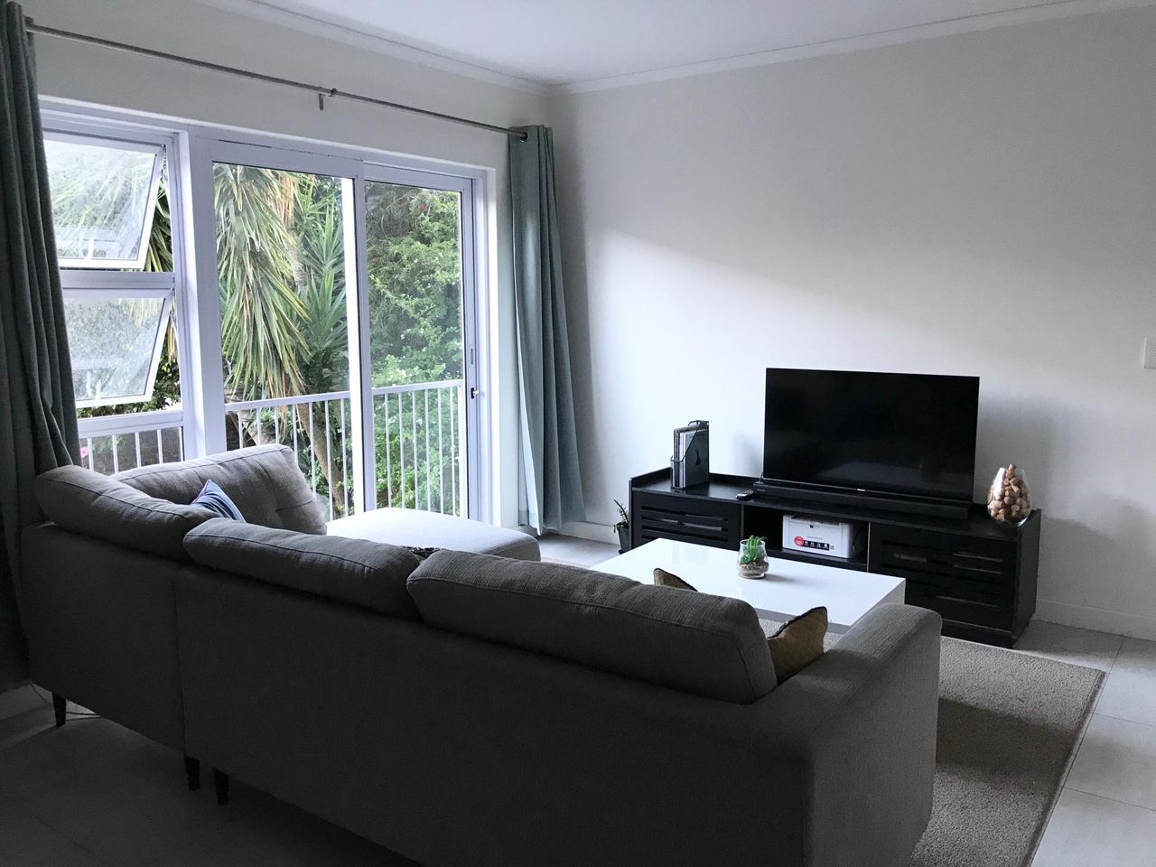 Photo 4 of 11