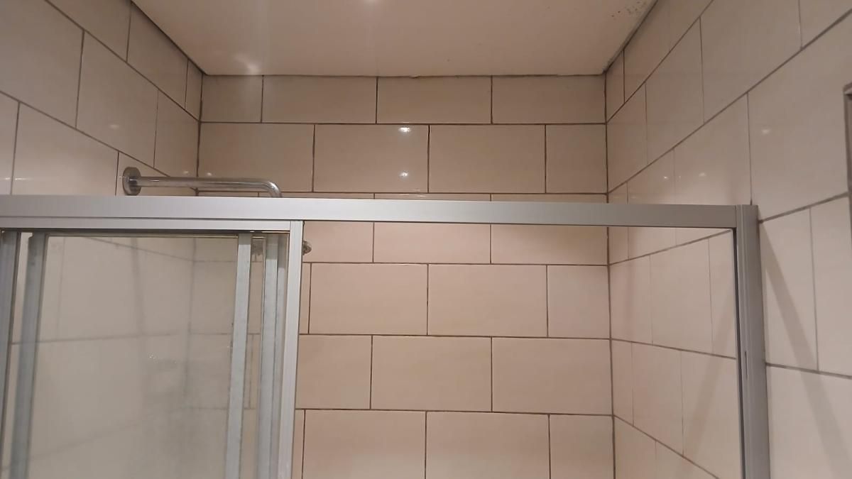 Photo 16 of 22