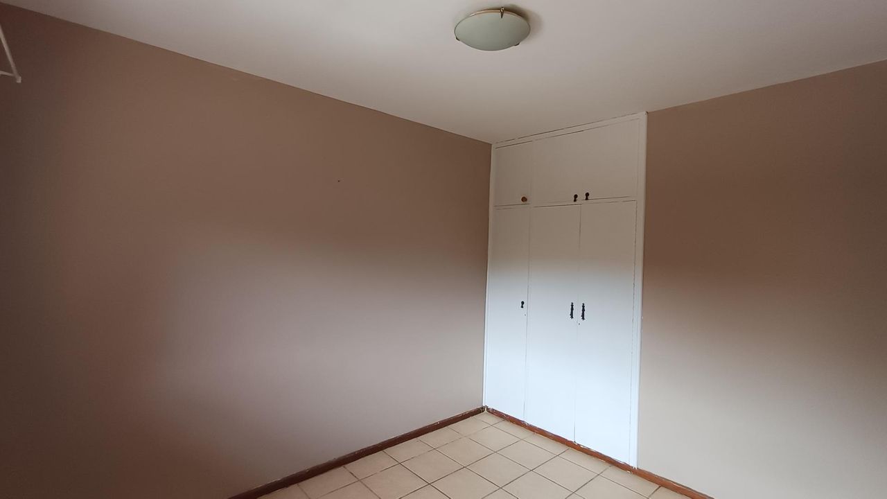 Photo 6 of 12