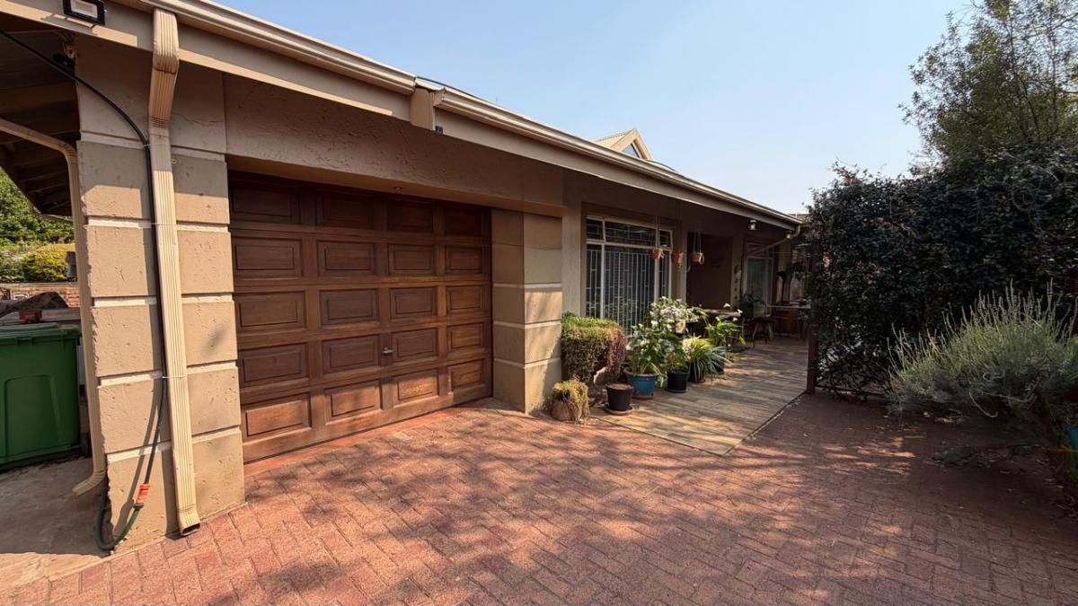 Photo of 2 Bedroom house for sale in Kanonkop, Middelburg