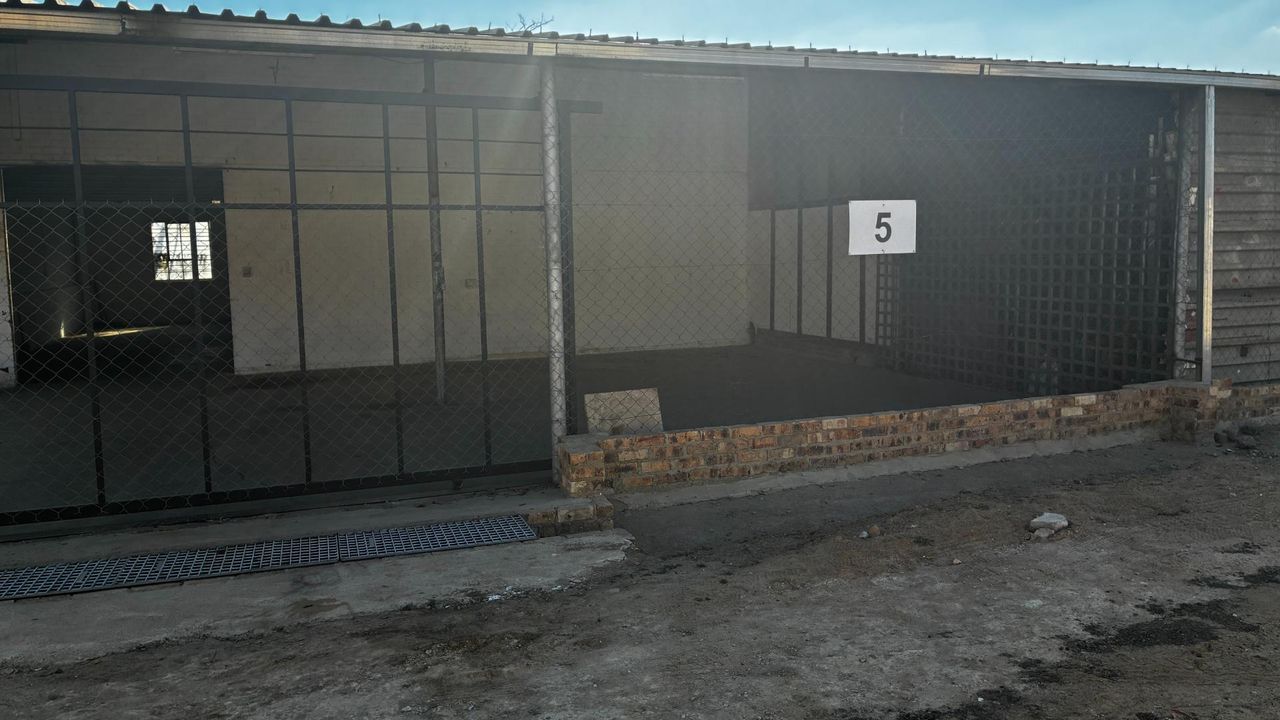 Photo of Commercial Property to let in Sonnedal AH, Roodepoort