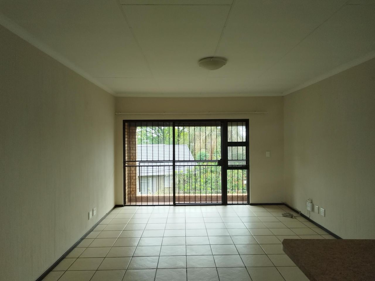 Photo 6 of 15