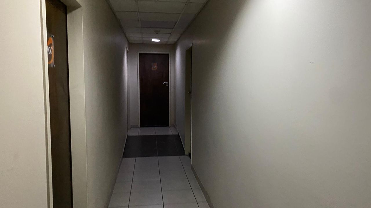 Photo 20 of 23