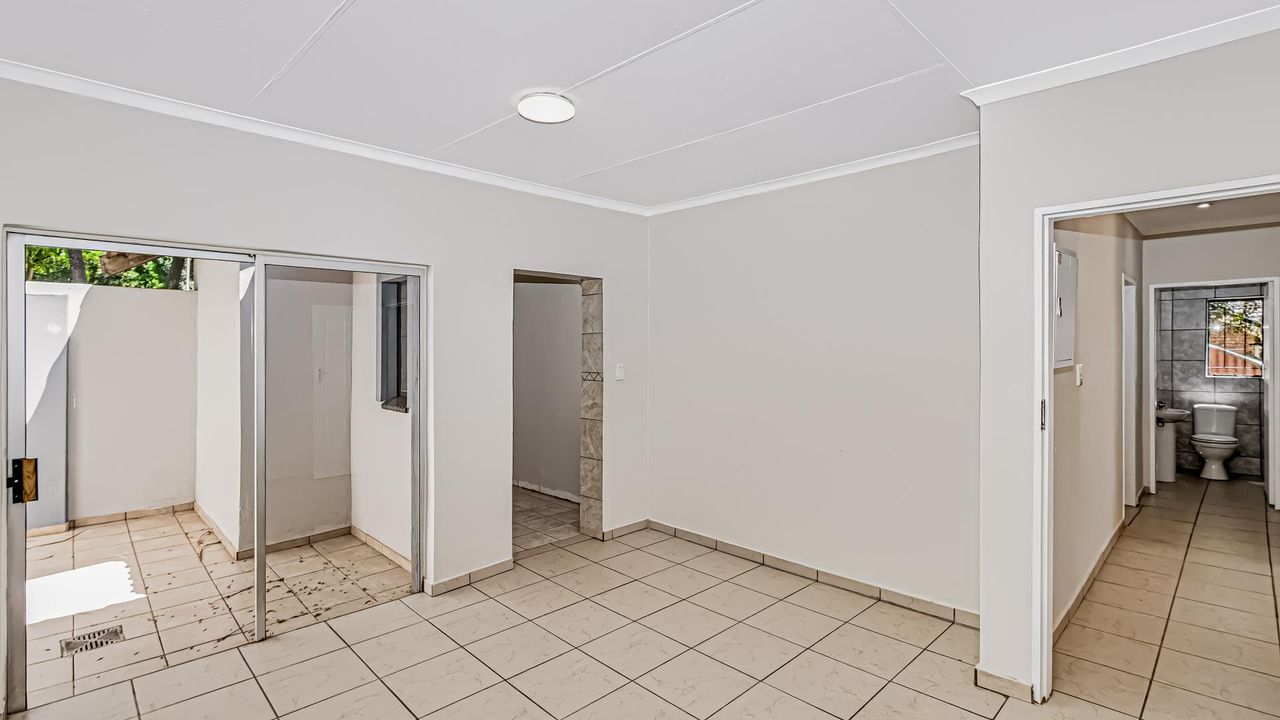 Photo 29 of 62