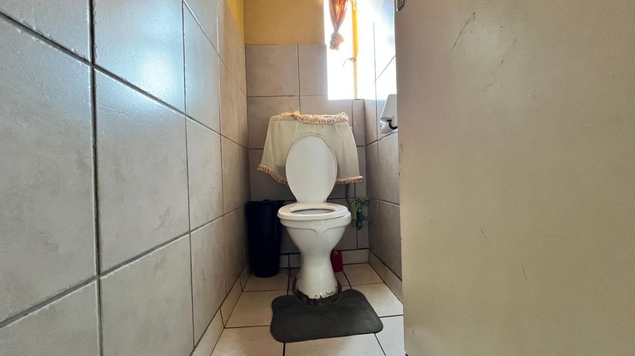 Photo of 8 Bedroom house for sale in Danville, Pretoria