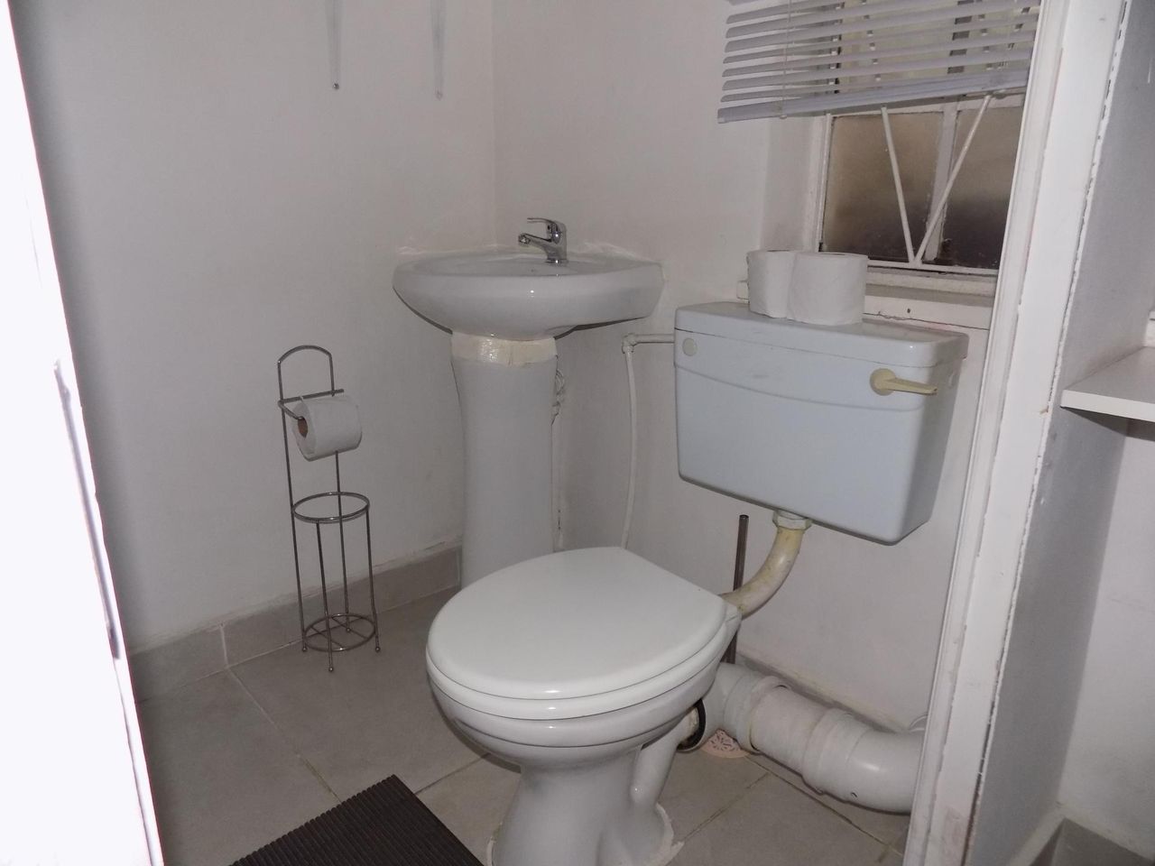 Photo 6 of 31