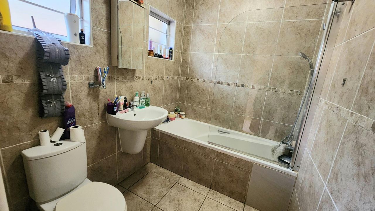 Photo of 2 Bedroom apartment for sale in Mount Edgecombe