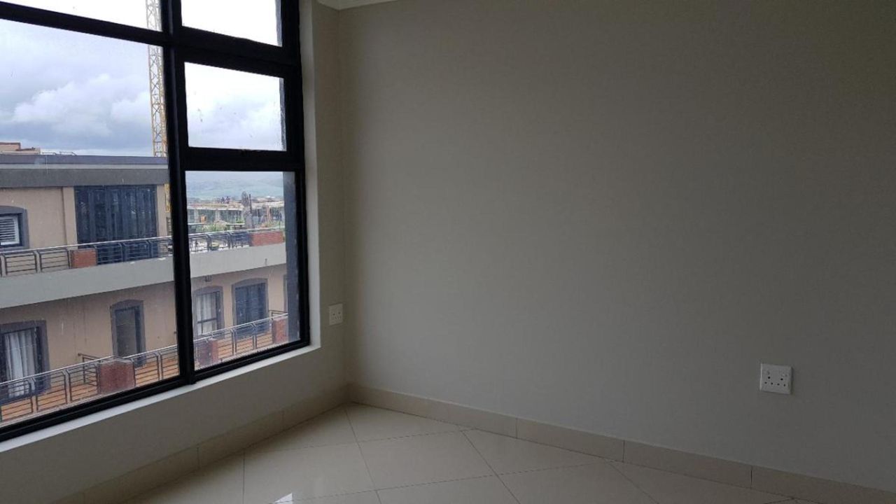 Photo 8 of 14