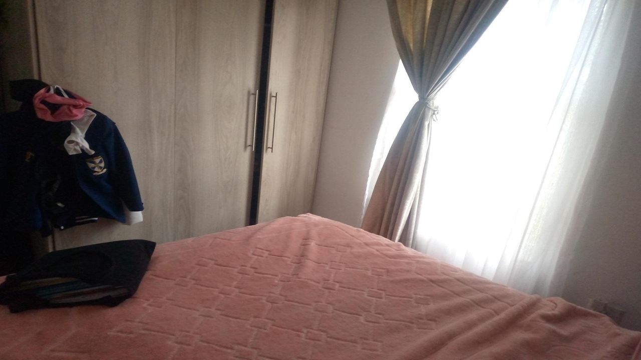 Photo 12 of 21