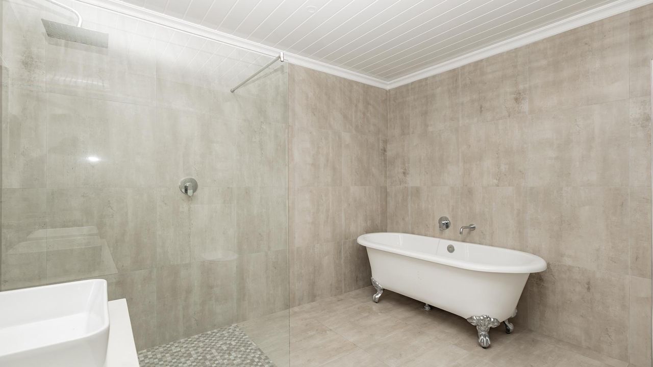 Photo of 5 Bedroom house for sale in Myburgh Park, Langebaan
