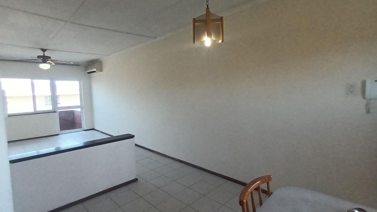 Photo 13 of 21