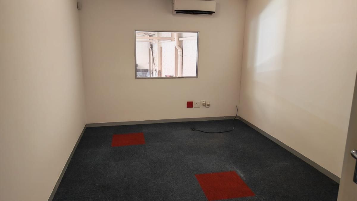 Photo of Offices to let in Pinetown Central