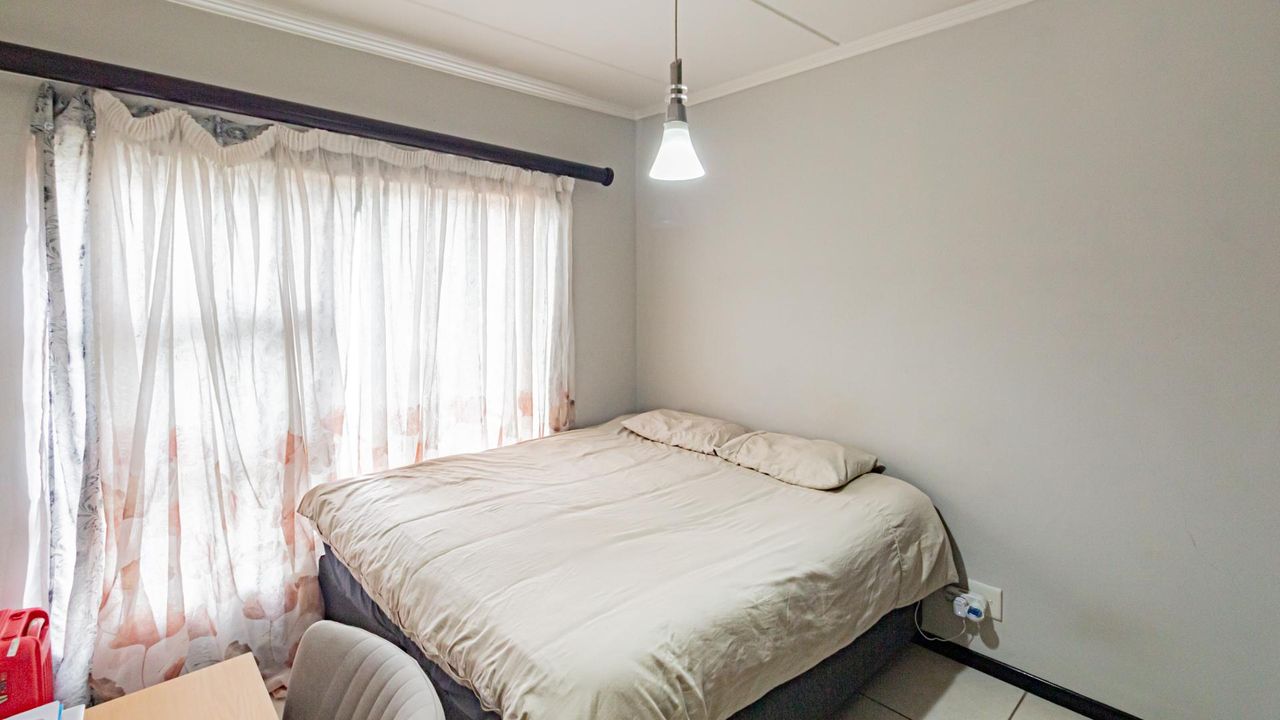 Photo of 2 Bedroom apartment for sale in Douglasdale, Sandton